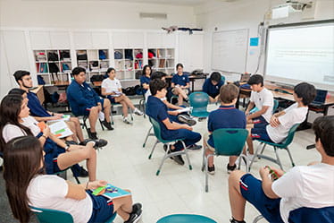 Colegio Peruano Británico - Visual Time Line Tabs