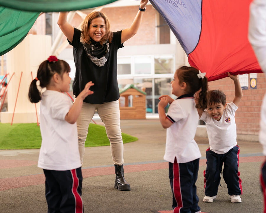 Contáctenos | Colegio Peruano Británico | Nord Anglia - Image-50-50
