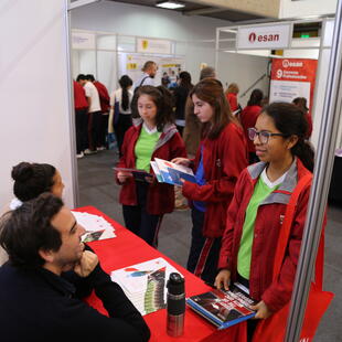 CPB_OutstXP_Featurecards_310x310_7