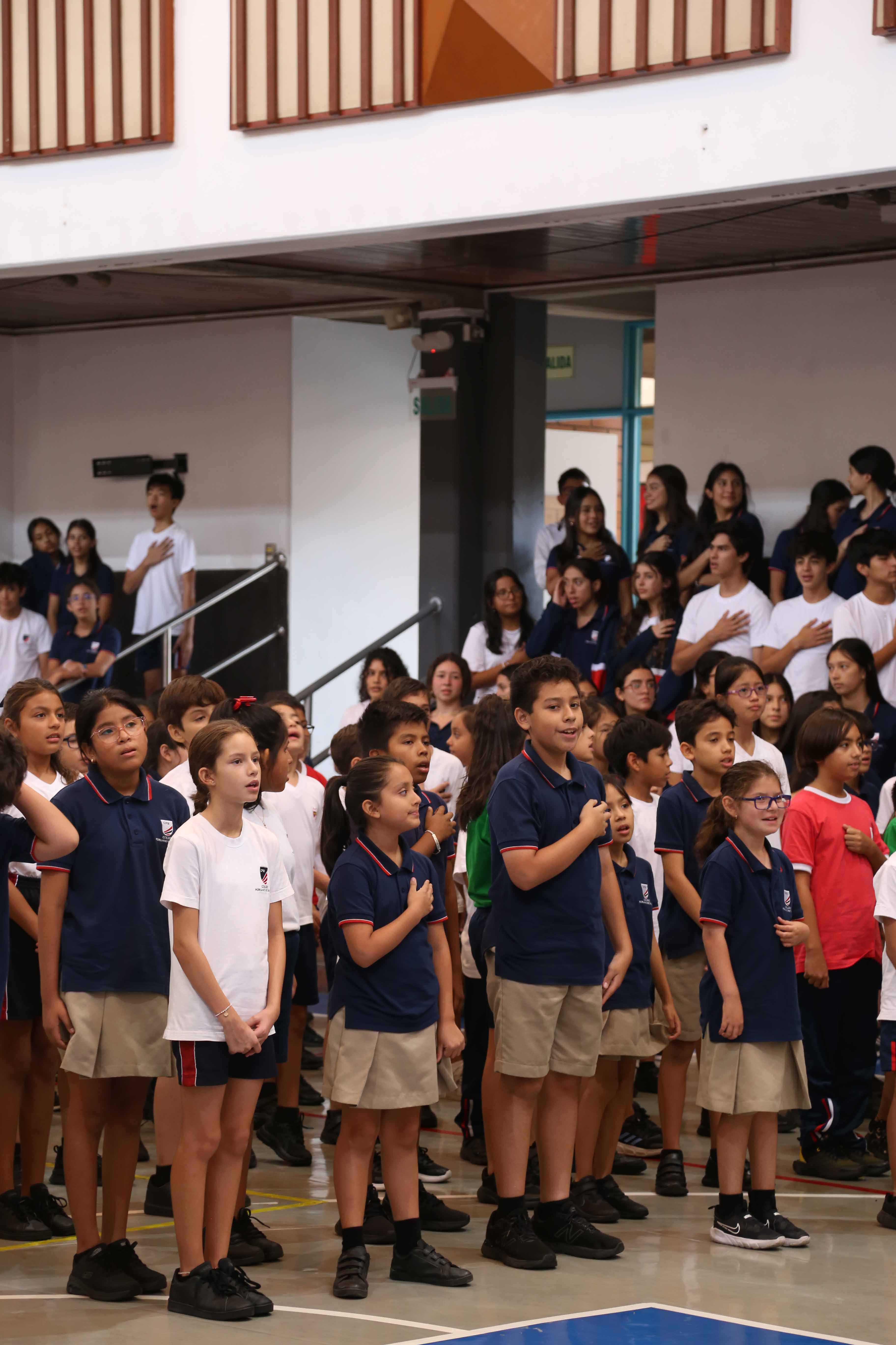 Excelencia académica | Colegio Peruano Británico | Nord Anglia - Visual Time Line Tabs