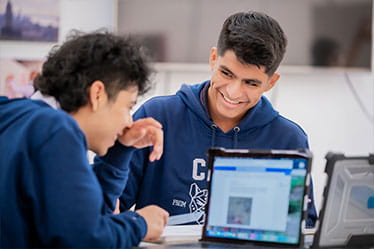 Colegio Peruano Británico - Visual Time Line Tabs