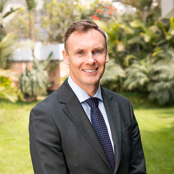 Método de enseñanza | Colegio Peruano Británico | Nord Anglia - Feature Cards Tabs